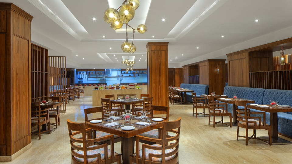 Feast - Radisson Hotel Buffet Patiala Road Zirakpur