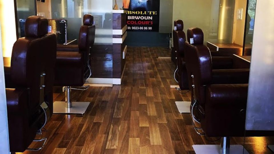 Harun's Studio Unisex Salon Phase 10 Mohali