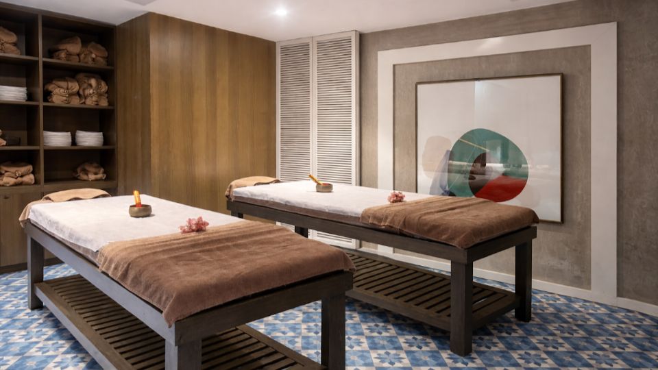 merchant-141752-5cee47384cde2