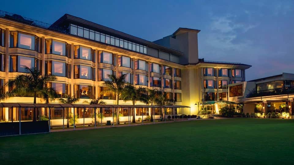 Round the Clock- Hotel Mountview delete Sector-10 Chandigarh