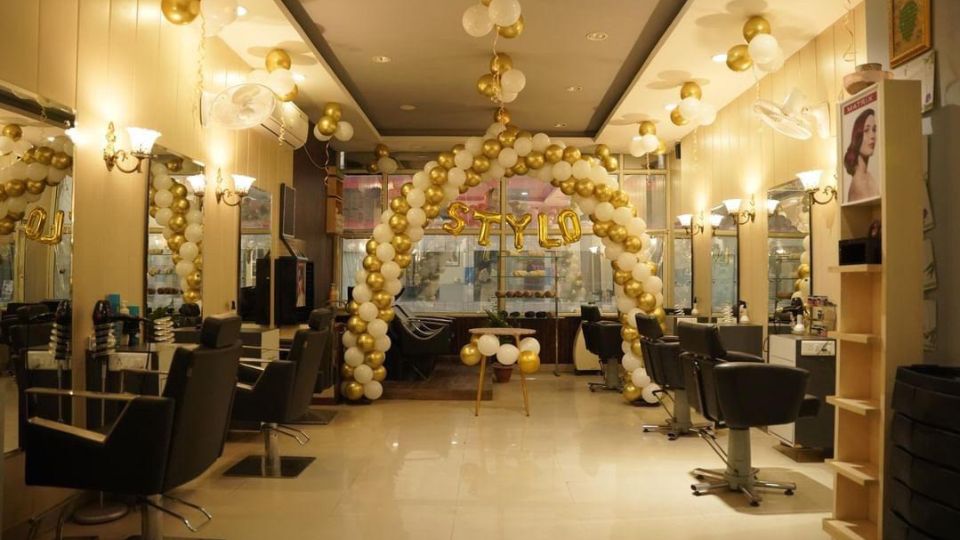 Stylo Unisex Salon And Academy VIP Road Zirakpur