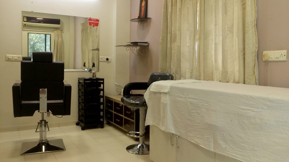 Sheer Hair & Beauty Salon Bodakdev Ahmedabad
