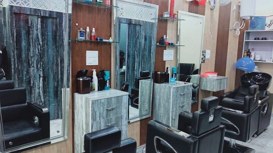 Zion Unisex Salon Preet Colony Zirakpur