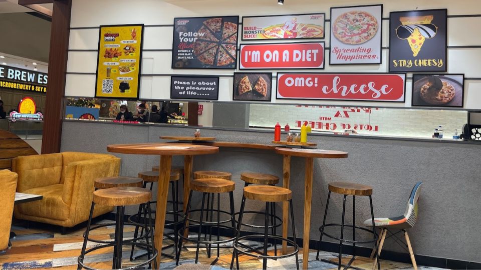Chicago Pizza Elante Mall