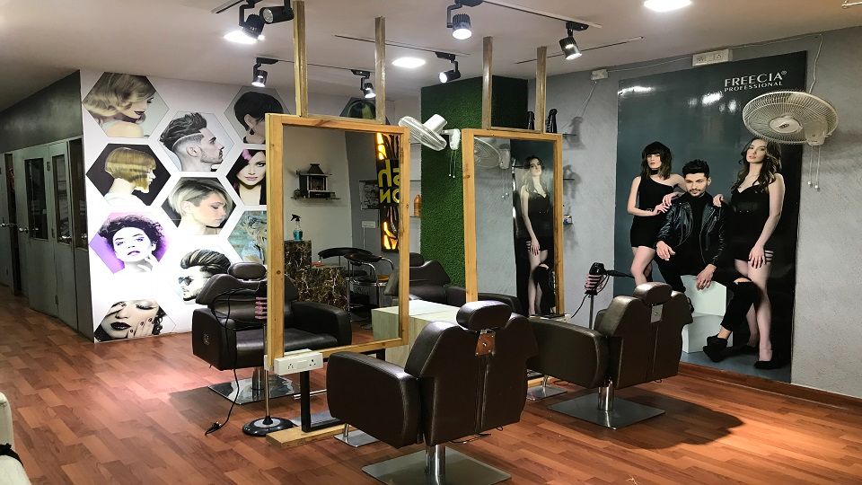 Plush Beauty Lounge Ambala - Chandigarh National Highway Zirakpur