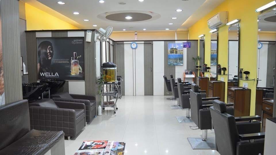 Hanif's Makeover Sector-20 Chandigarh