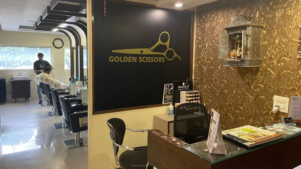 Golden Scissors Sector-22 Chandigarh