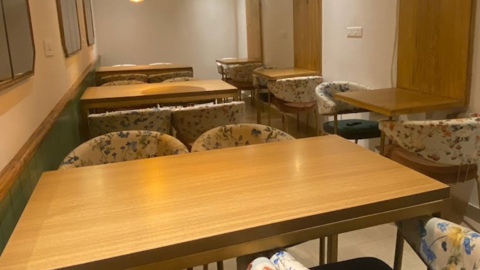 Friends Cafe & Kitchen Sector-14 Panchkula