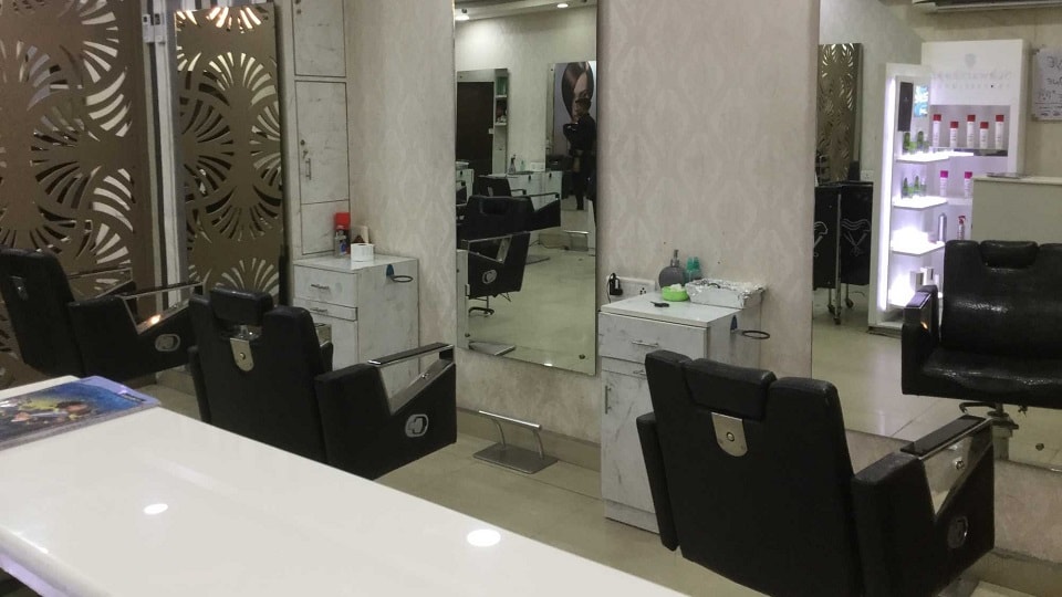 Glamazone Unisex Salon Sector-32 Chandigarh