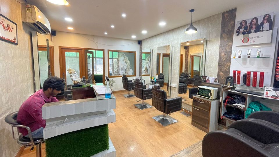 Makeover Salon Phase 5 Mohali Phase-5 Mohali