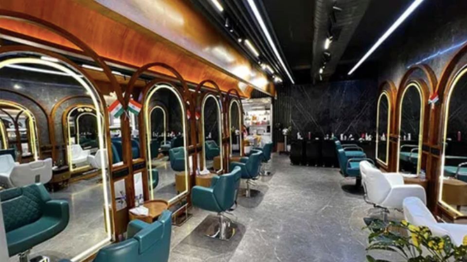 Monsoon Salon Sector-9 Chandigarh