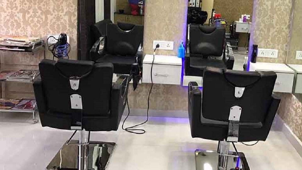 Alex Unisex Salon Phase-7 Mohali Alex Unisex Salon Phase-7 Mohali