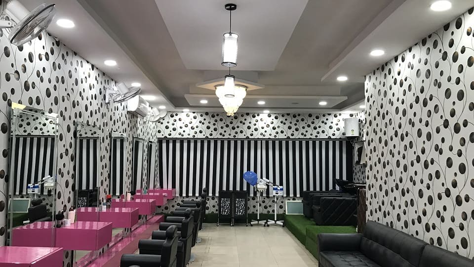 Cut Expert Unisex Salon Sector-20 Panchkula