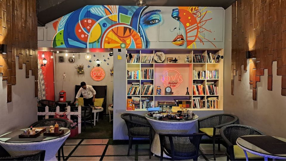 Lov's Restaurant & Cafe Sector 5 MDC Panchkula