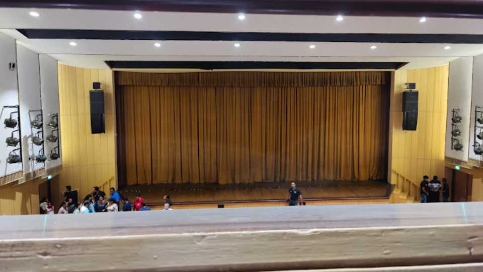 Kamani Auditorium Janpath New Delhi