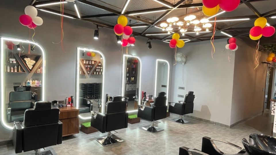 blonde-studio-salon-sector-37d-chandigarh