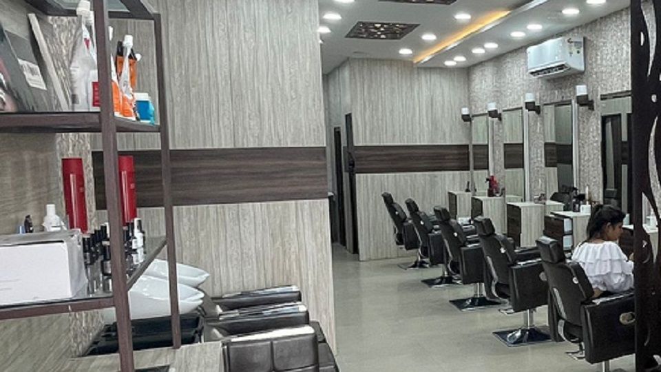 Midas Makeover Hair Salon VIP Road Zirakpur
