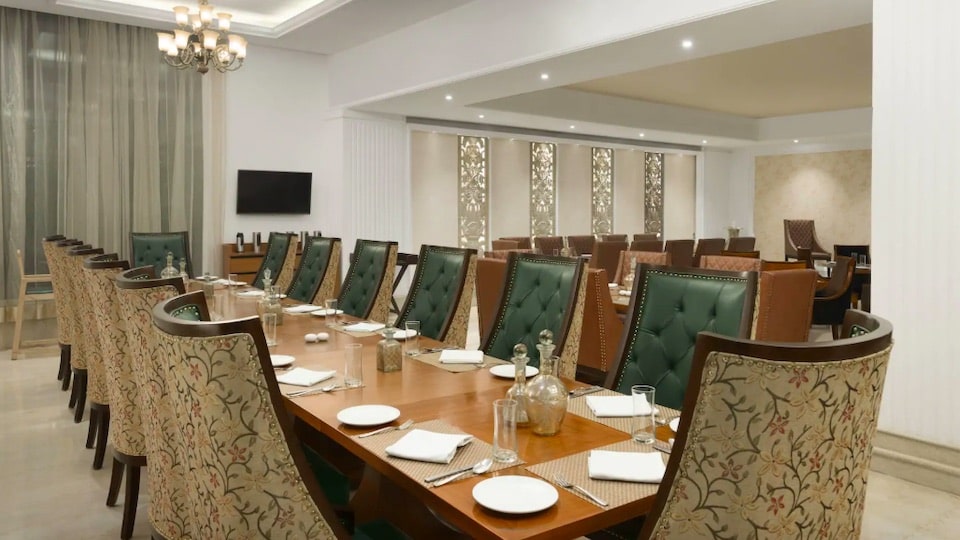 The Grand Dine-Ramada Plaza Ambala - Chandigarh National Highway Zirakpur