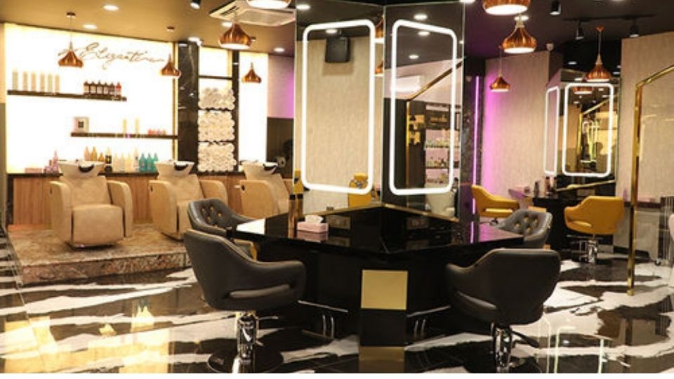 Elegante Luxury Salon Sector-70 Mohali