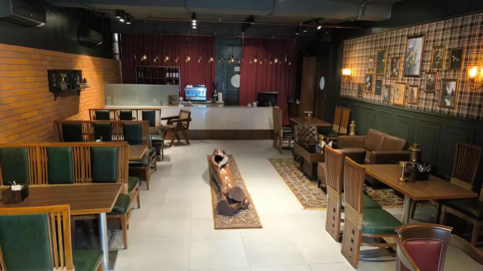 The Elk Room Sector-35 Chandigarh