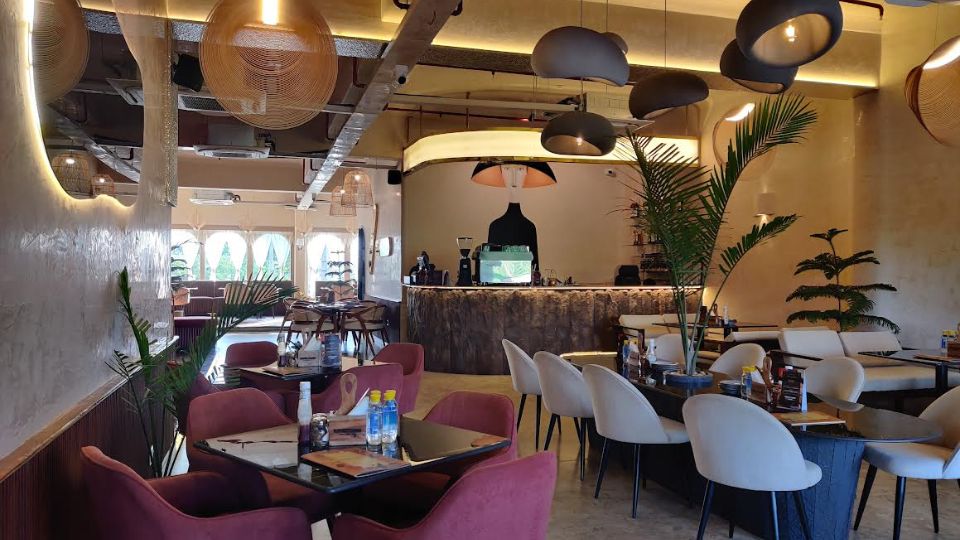 Refections Cafe - Panchkula Sector-9 Panchkula