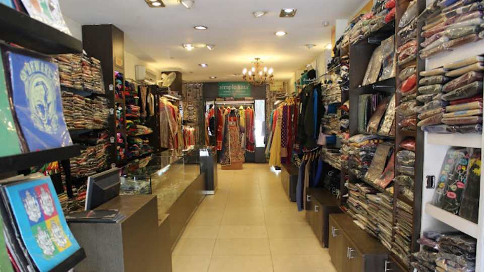 Simple Kaur Couture Sector-105 Mohali