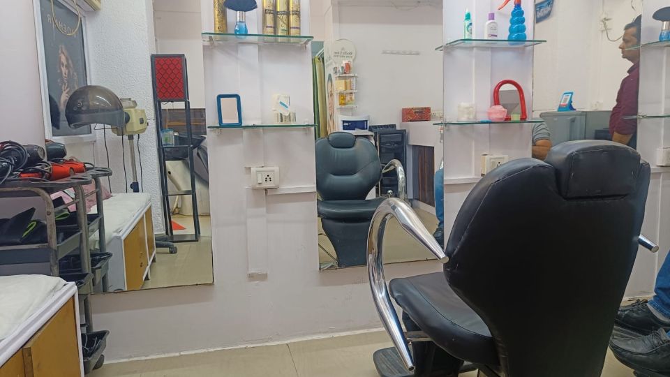 Diviine Hair & Beauty Studio Sujjan Vihar GURGAON