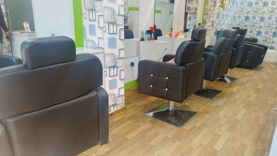 Cut & Cute Unisex Salon Sector 43 GURGAON