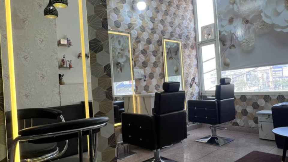 merchant-141752-5cee47384cde2