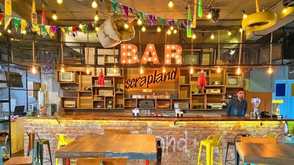 Scrapland- Loungebar and Cafe Sector-79 Mohali