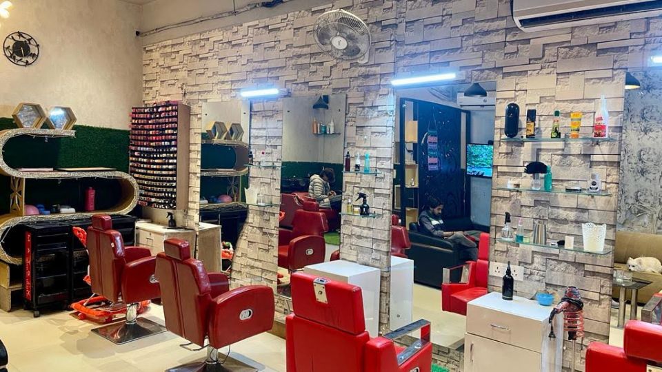 He & She Hair Studio VIP Road Zirakpur