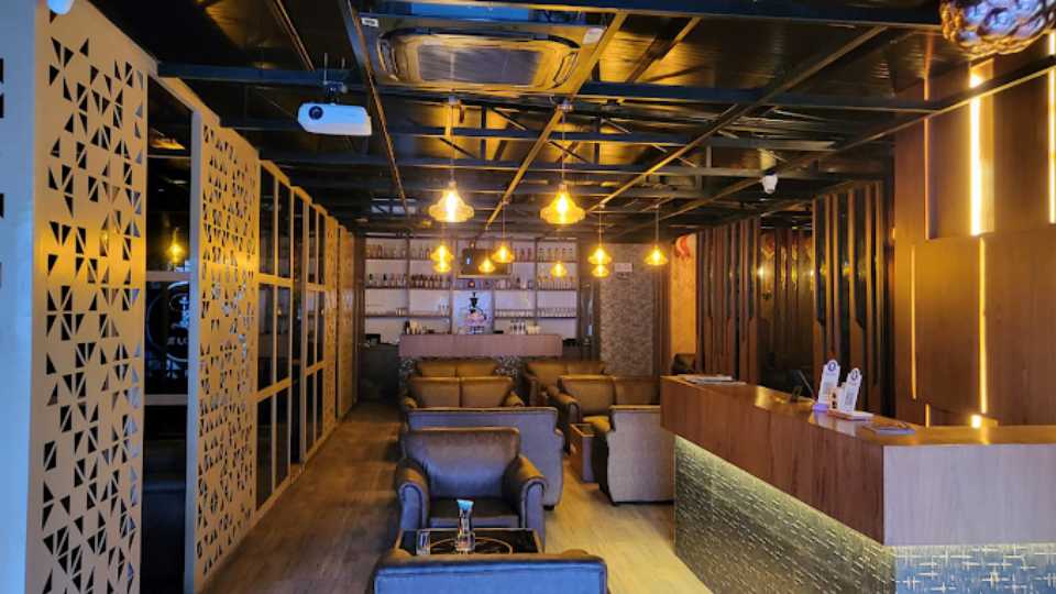 Lit Lounge Kalyan Nagar Bangalore