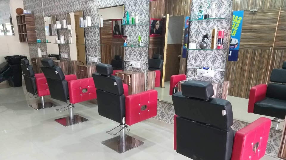 New Live Master Salon Nijjer Road KHARAR