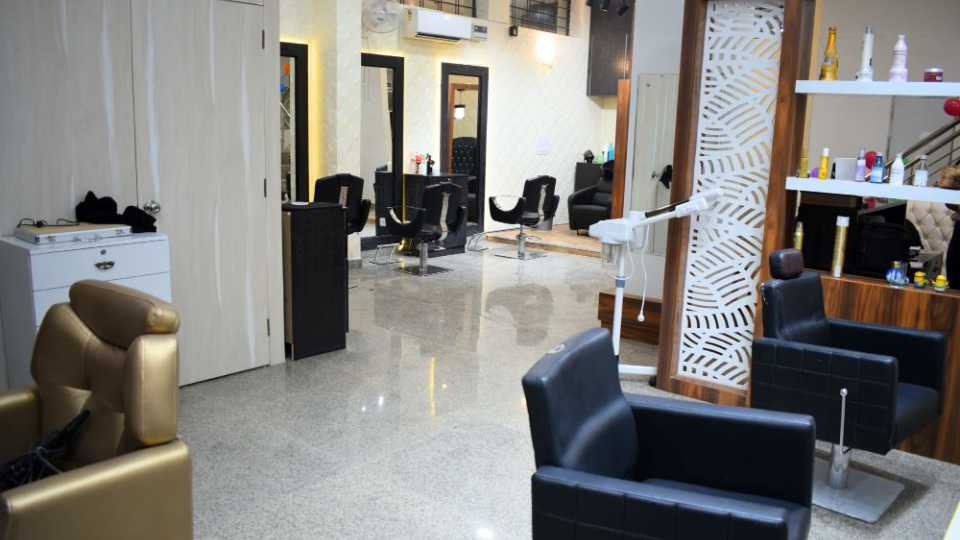 Finelook Unisex Salon Sector 24 GURGAON