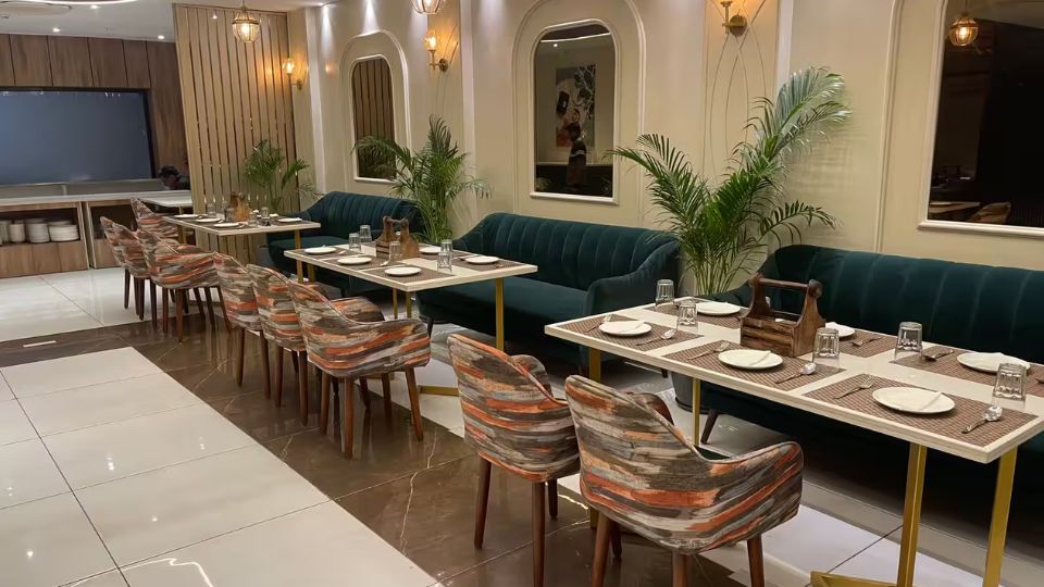 Blind Date Rooftop Bar - Hotel Tamarind Tree (Kharar) Chandigarh-Ludhiana Highway KHARAR