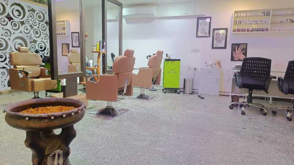 Sgorgeous Unisex Salon Sector 43 GURGAON