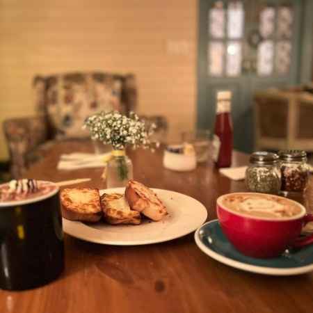 dehraduns favorite cafe de piccolo is now in chandigarh