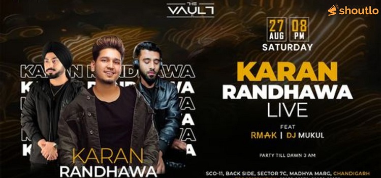 karan-randhawa-performing-live-at-the-vault-chandigarh