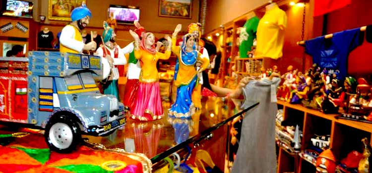 best-places-to-buy-punjabi-stuff-in-chandigarh