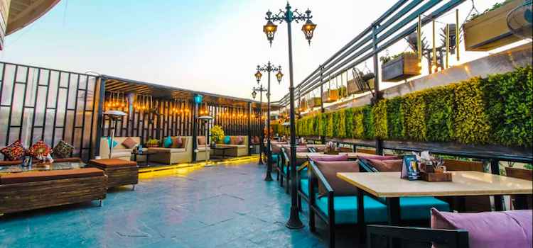 Best Rooftop Bars In Delhi