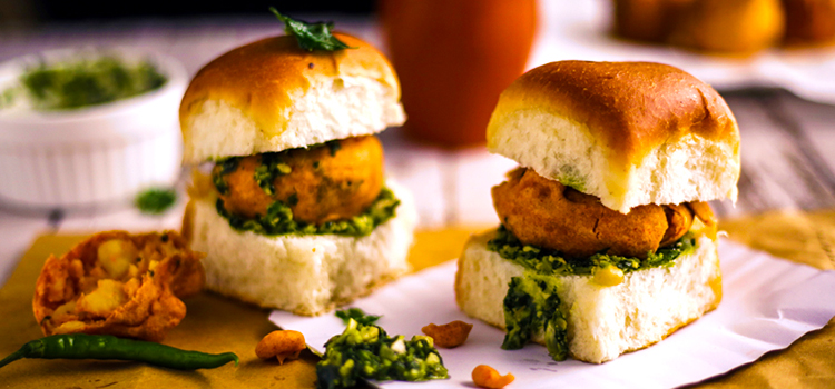 best-vada-pav-in-chandigarh