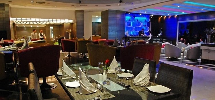 christmas-buffet-at-shivalik-view-chandigarh