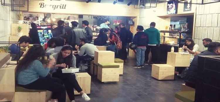 https://www.shoutlo.com/articles/high-street-cafe-take-away-chandigarh