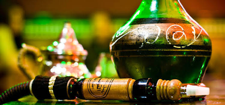 https://www.shoutlo.com/articles/hookah-bars-in-panchkula