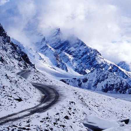 heres how you can get to manali from chandigarh