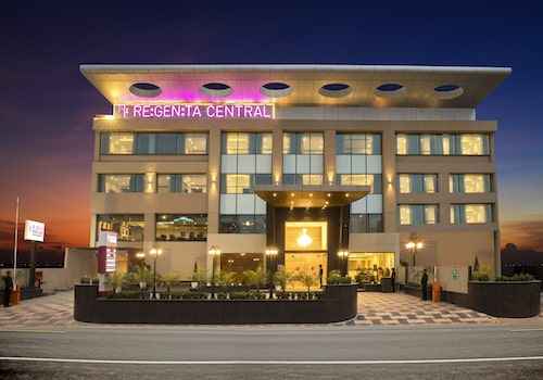 hotel regenta central cassia zirakpur