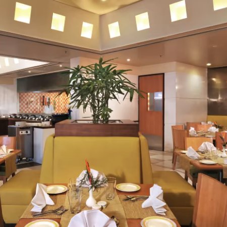 Arrange a Family Dinner Date at Flavours Restaurant