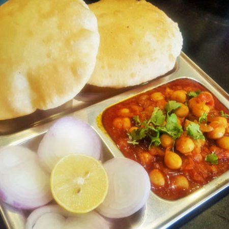 Chana Bhatura King