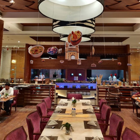 Lamhe - Pallavi Hotel
