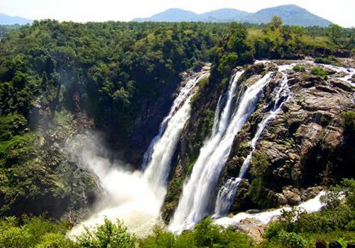 Shivanasamudra Falls